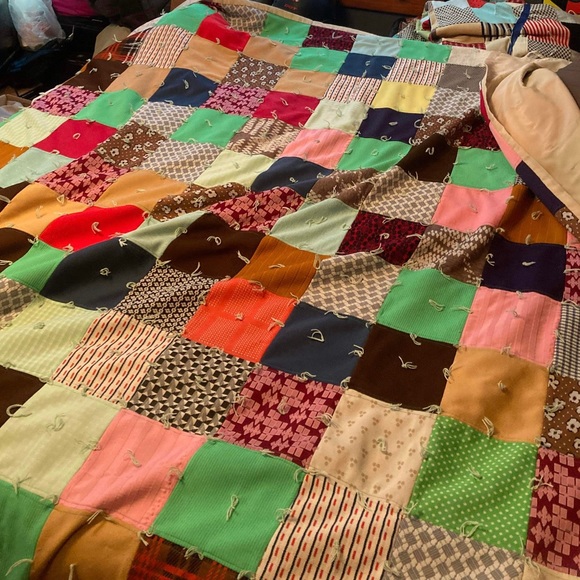 Quilt - Picture 1 of 2